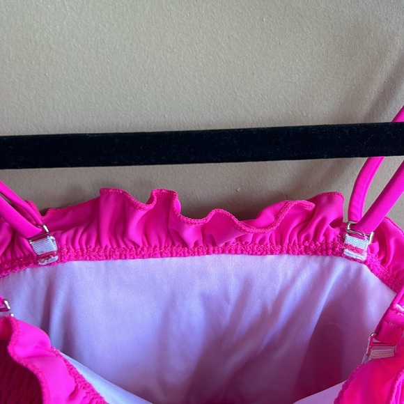 Matching Bikini Set - Picture 4 of 8